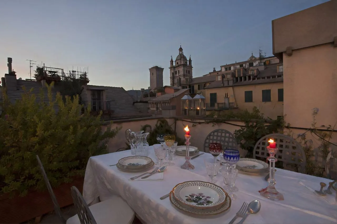 Sui Tetti Del Centro Di Genova By Wonderful Italy contacts
